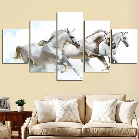 White Horse HD Canvas